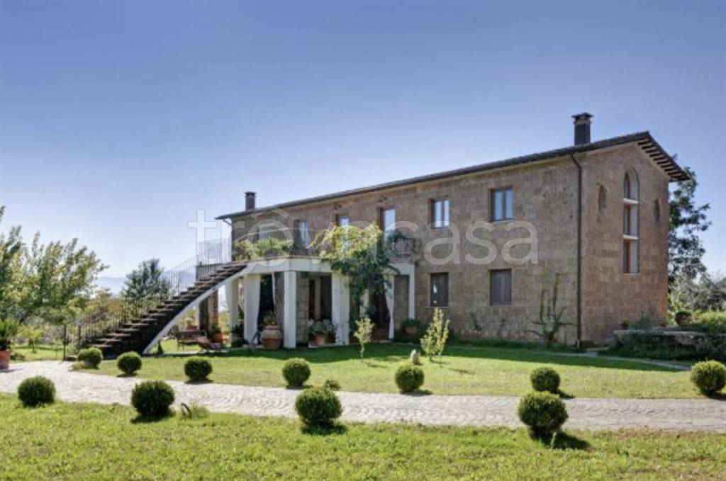 casa indipendente in vendita a Cave