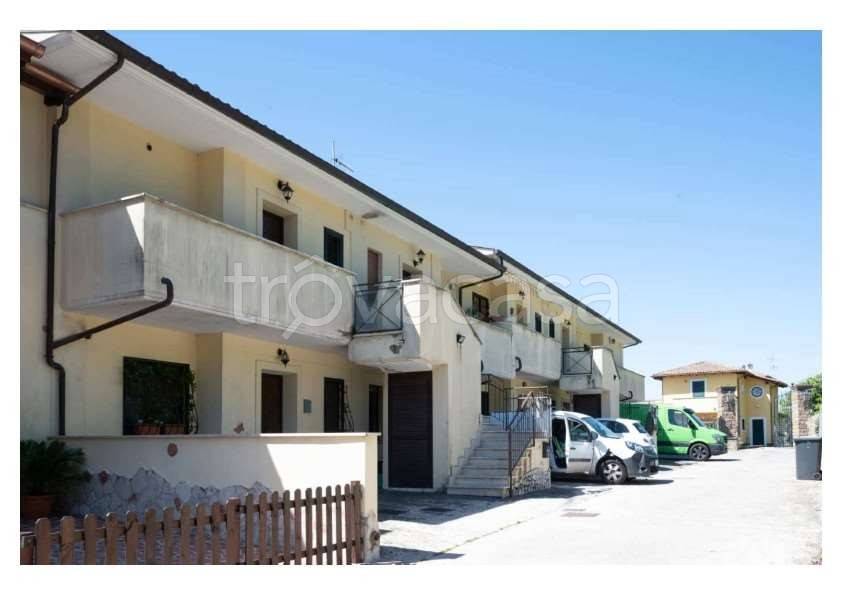 appartamento in vendita a Cave