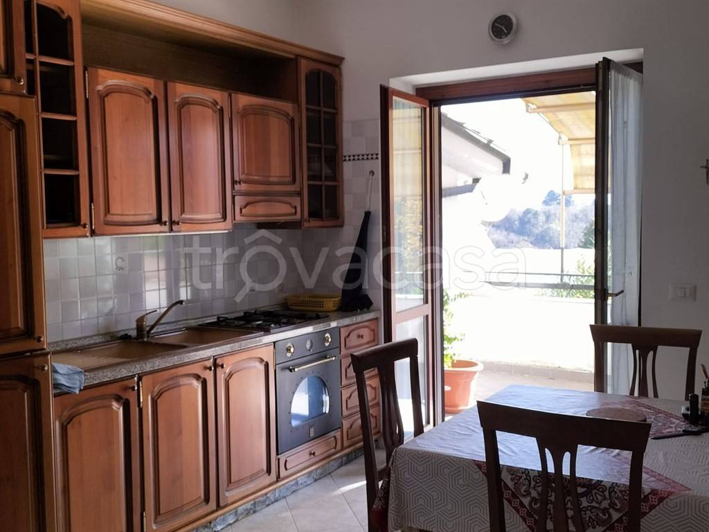 appartamento in vendita a Cave