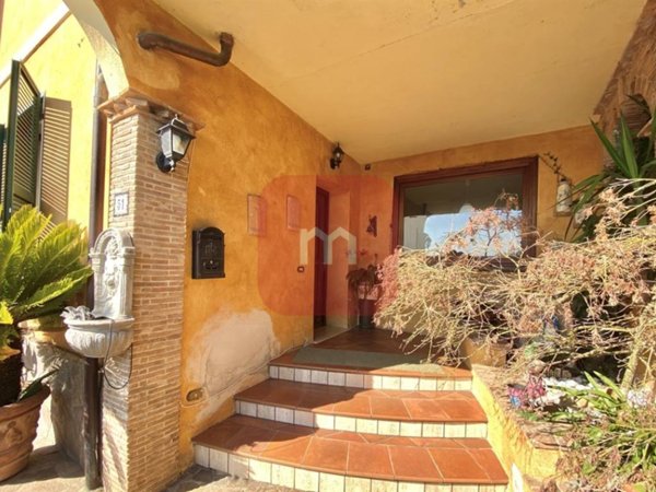appartamento in vendita a Cave