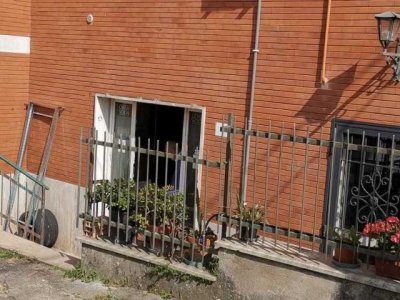 appartamento in vendita a Cave in zona San Bartolomeo