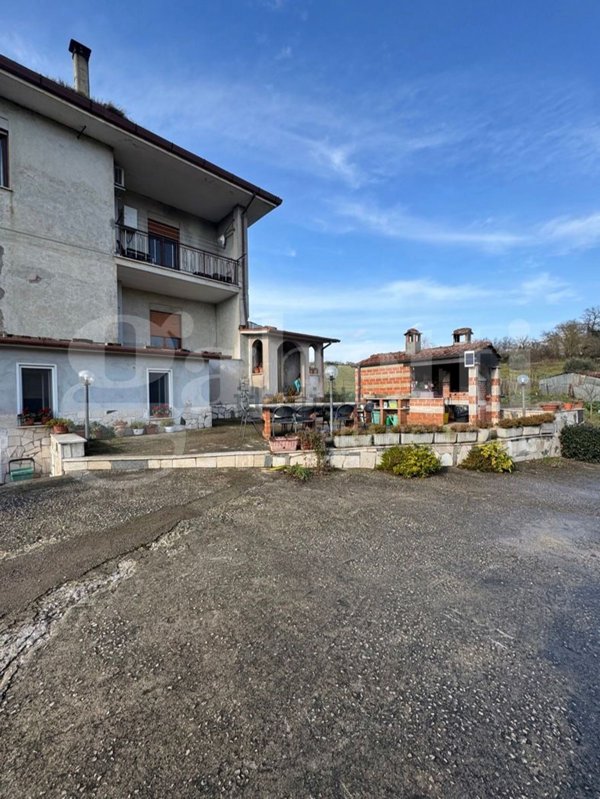 casa indipendente in vendita a Cave