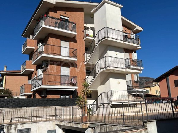 appartamento in vendita a Cave