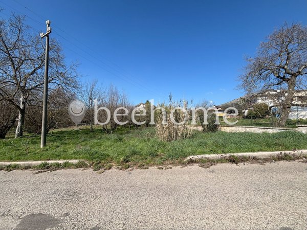 terreno edificabile in vendita a Cave