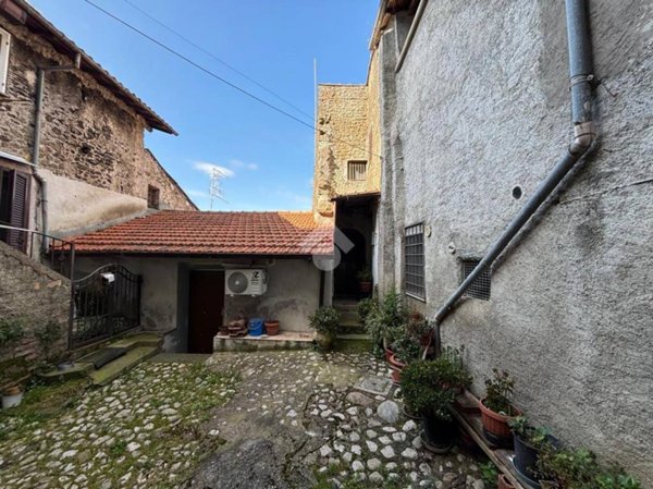 appartamento in vendita a Cave