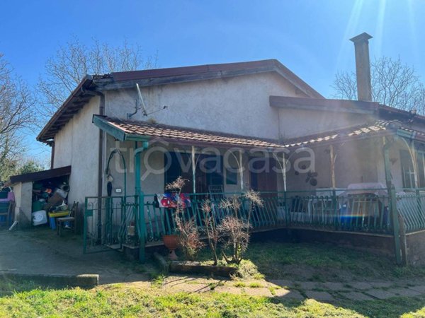 casa indipendente in vendita a Cave in zona Collepalme