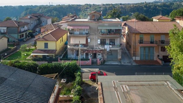 appartamento in vendita a Cave
