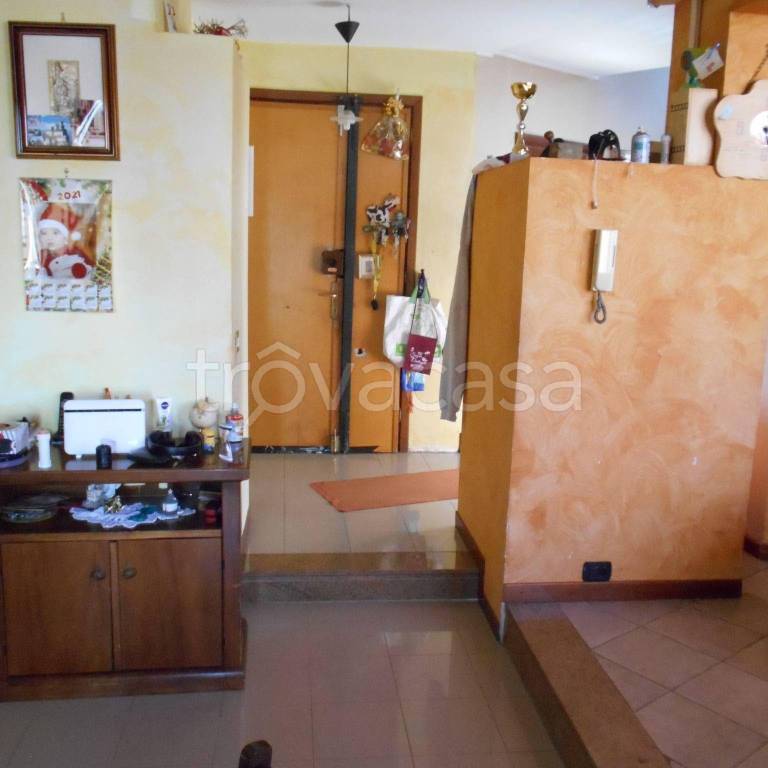 casa indipendente in vendita a Cave