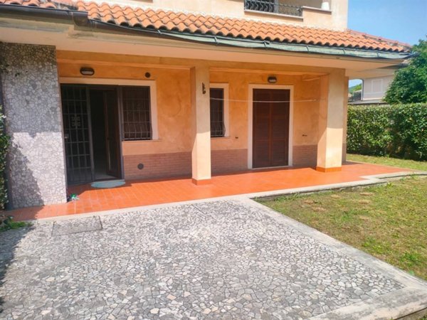 appartamento in vendita a Cave