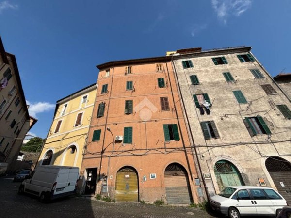 appartamento in vendita a Cave