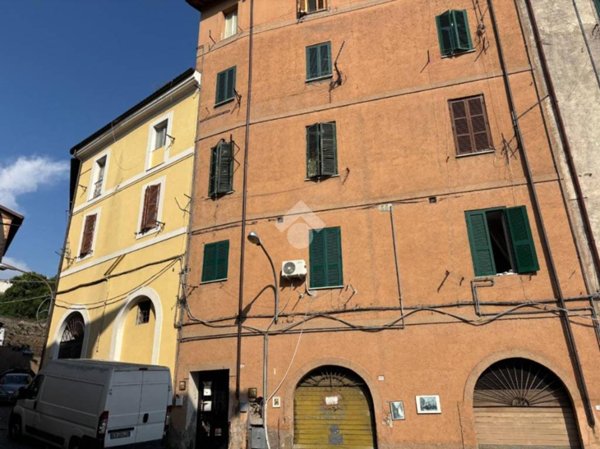 appartamento in vendita a Cave