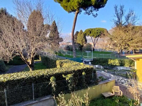 casa indipendente in vendita a Cave