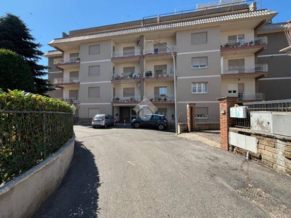 appartamento in vendita a Cave