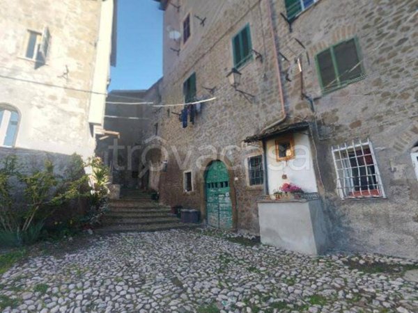 appartamento in vendita a Cave