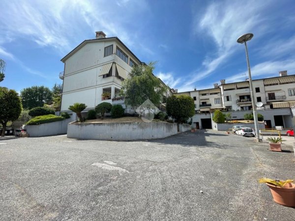 appartamento in vendita a Cave