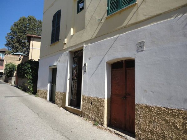 appartamento in vendita a Cave