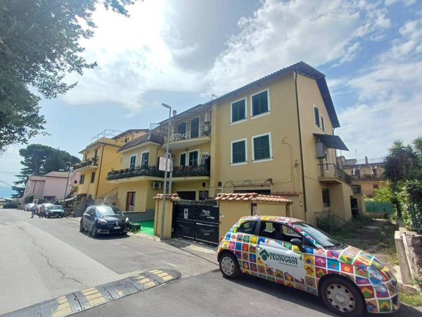 appartamento in vendita a Cave