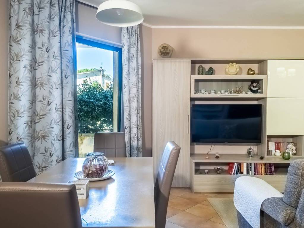 appartamento in vendita a Cave