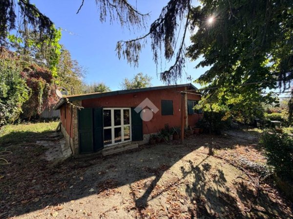 casa indipendente in vendita a Cave