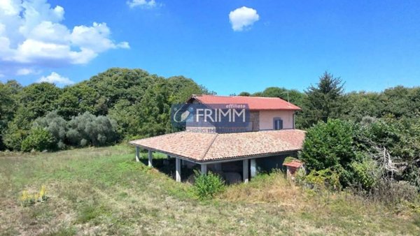 appartamento in vendita a Cave in zona San Bartolomeo