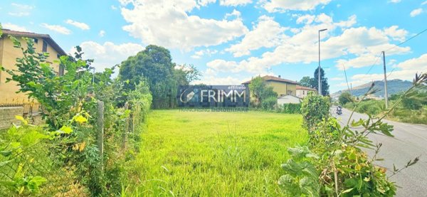 terreno edificabile in vendita a Cave