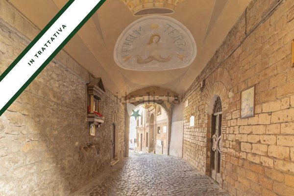 appartamento in vendita a Cave