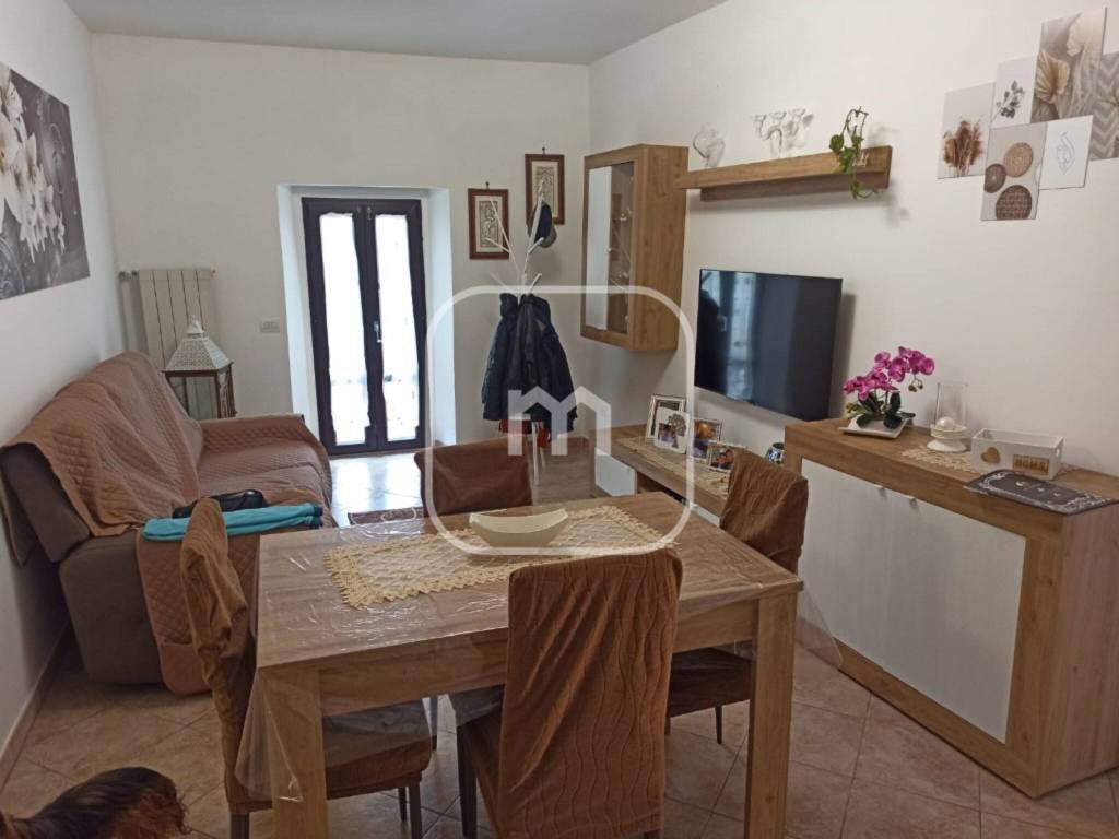 appartamento in vendita a Cave