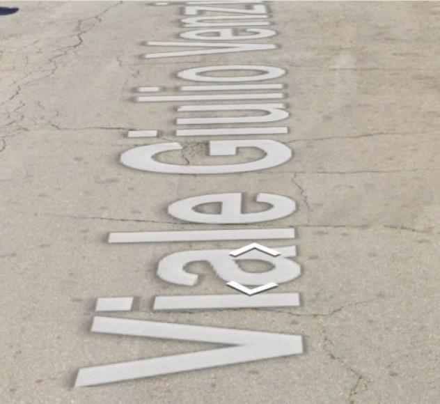 locale commerciale in vendita a Cave