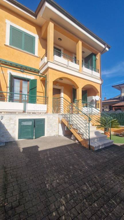 appartamento in vendita a Cave