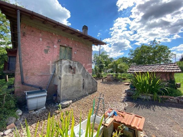 casa indipendente in vendita a Cave in zona San Bartolomeo