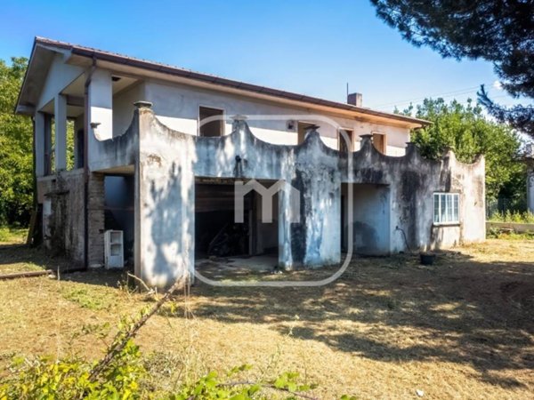 appartamento in vendita a Cave