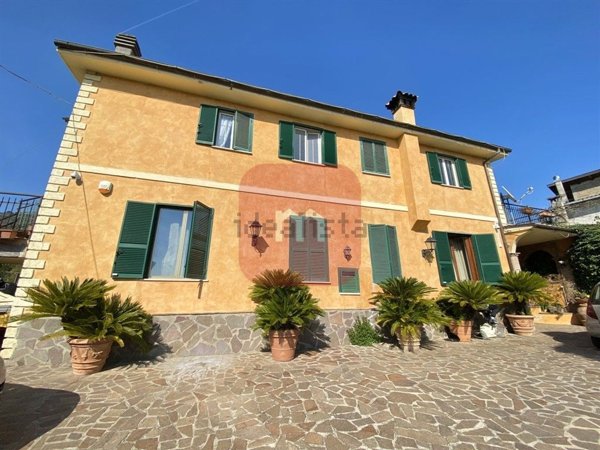 appartamento in vendita a Cave