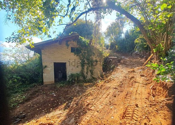 casa indipendente in vendita a Cave