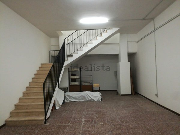 ufficio in vendita a Cave