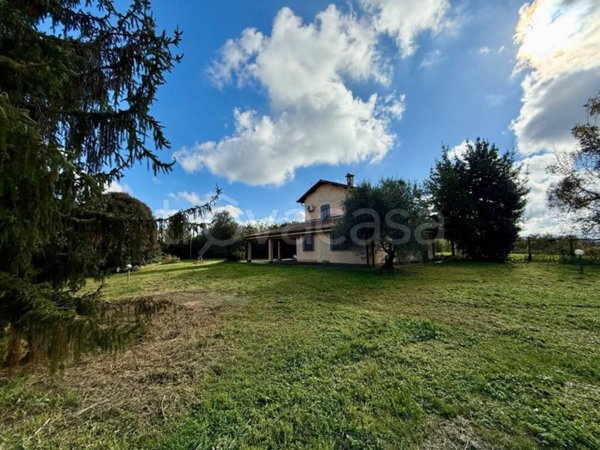 casa indipendente in vendita a Cave in zona Collepalme