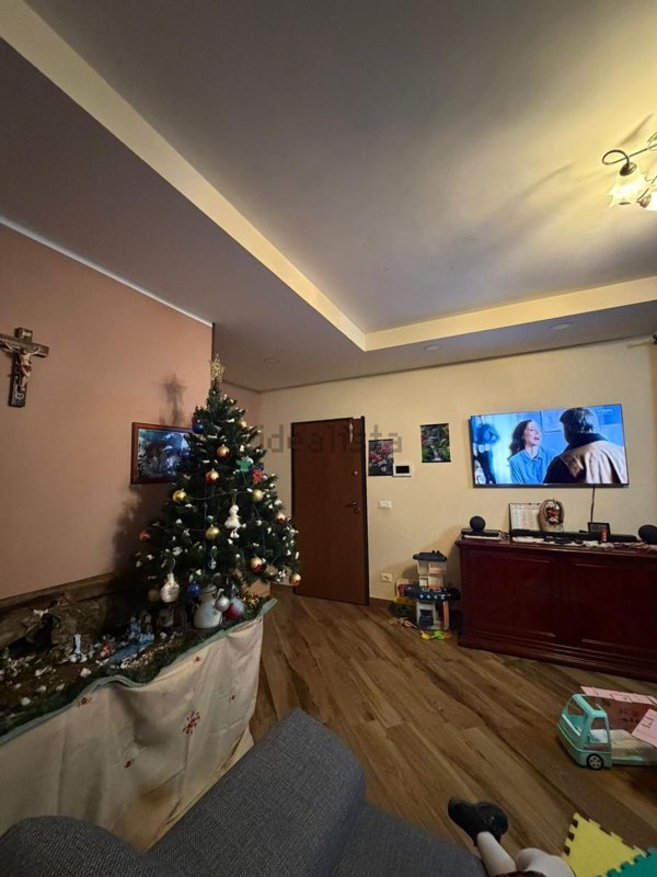 casa indipendente in vendita a Cave