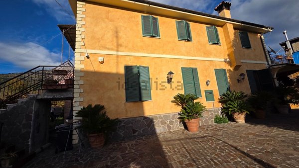 appartamento in vendita a Cave