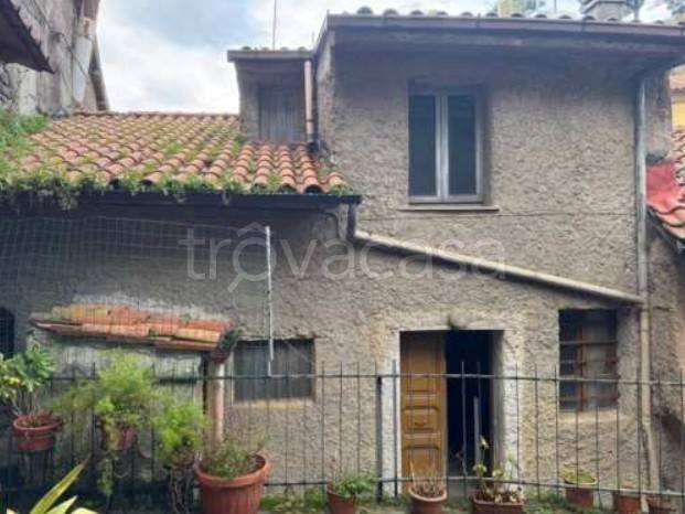 appartamento in vendita a Cave