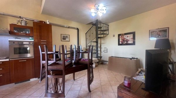 appartamento in vendita a Cave in zona San Bartolomeo