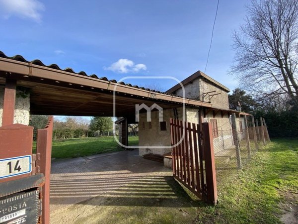 casa indipendente in vendita a Cave in zona Collepalme