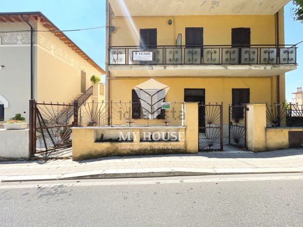 appartamento in vendita a Cave