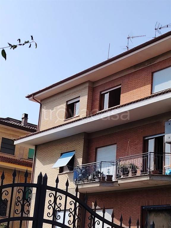 appartamento in vendita a Cave