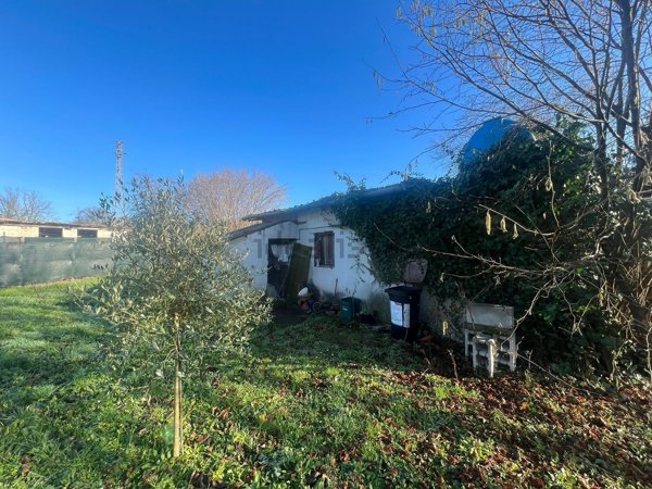 appartamento in vendita a Cave in zona Collepalme