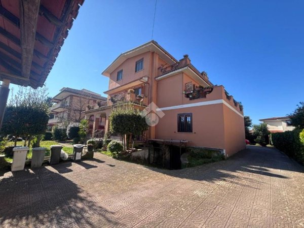 appartamento in vendita a Cave