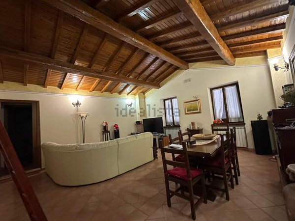 appartamento in vendita a Cave