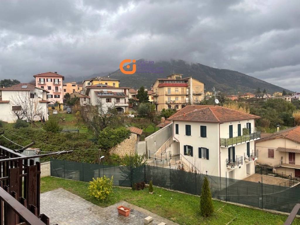 appartamento in vendita a Cave