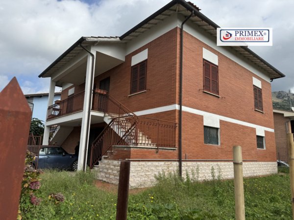 appartamento in vendita a Cave