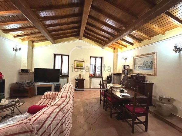 appartamento in vendita a Cave