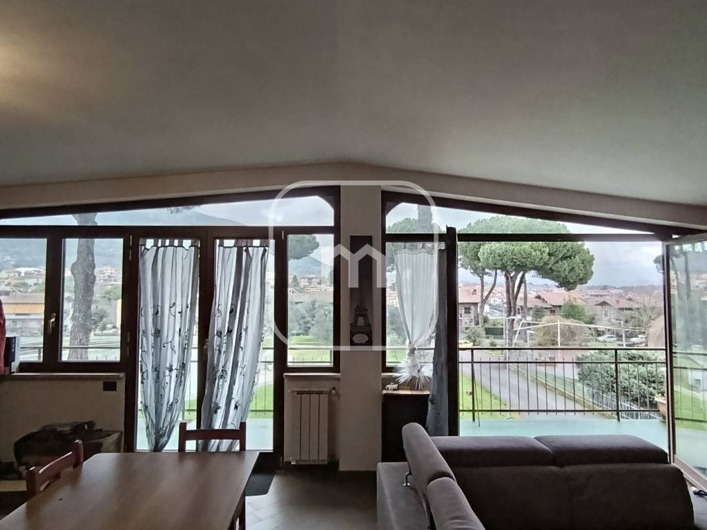 appartamento in vendita a Cave