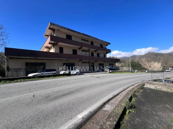 appartamento in vendita a Cave